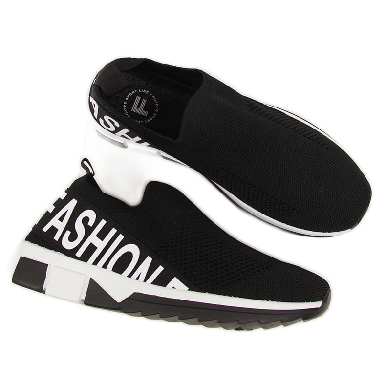 Damsportstrumpor hänger på svarta Filippo-skor