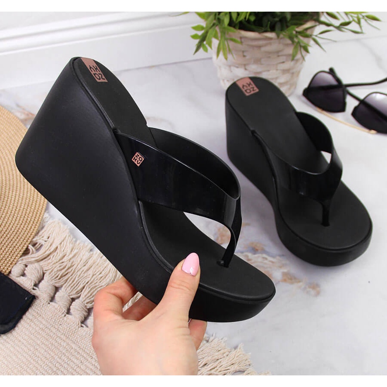 Svart Zaxy HH285292 svart gummi wedge flipflops