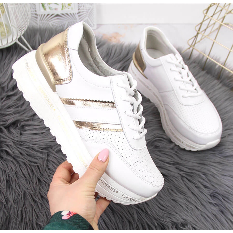 Damskor i läder på den vita Filippo-plattformen