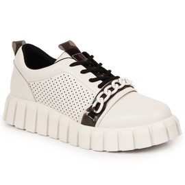 Skinnskor för kvinnor på plattformen med en Artiker-kedja vit