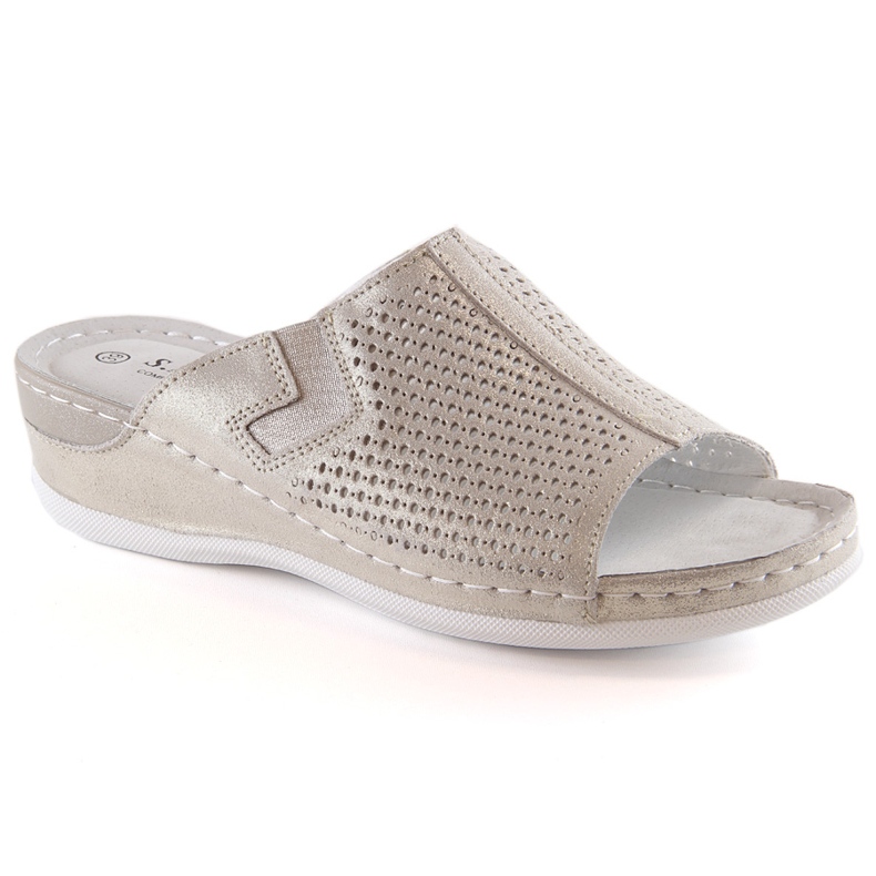 S.Barski Damtofflor i skinn på en gyllene kil S. Barski