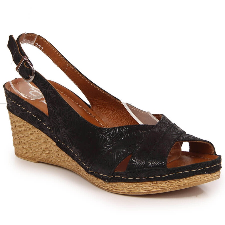 Skinnsandaler för kvinnor på en svart kil Dolce Pietro