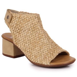 Beige flätade damsandaler Rieker 64670-60