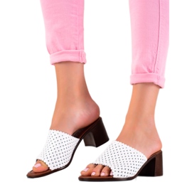 W. Potocki Lädertofflor på häl Potocki vit