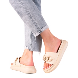 Mode LA.FI beige tofflor