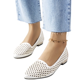 Cream Jarrett genombrutna ballerinor ecru