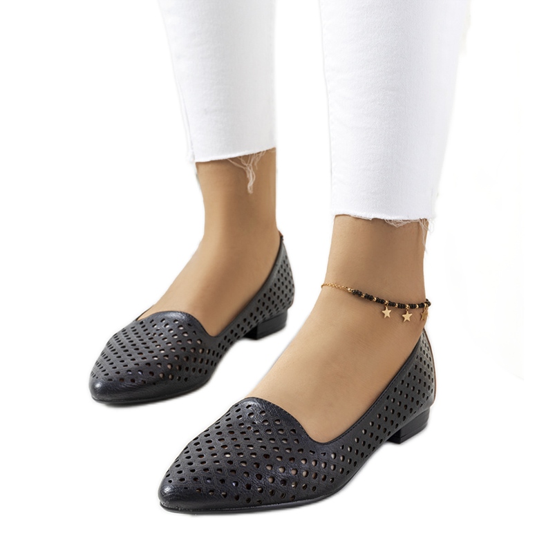 Svarta Jarrett genombrutna ballerinor