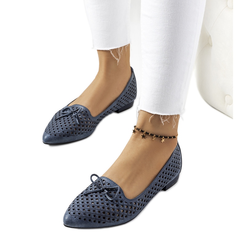 Gayle marinblå genombrutna ballerinor