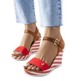 Röda espadrillor på Storey wedge brun