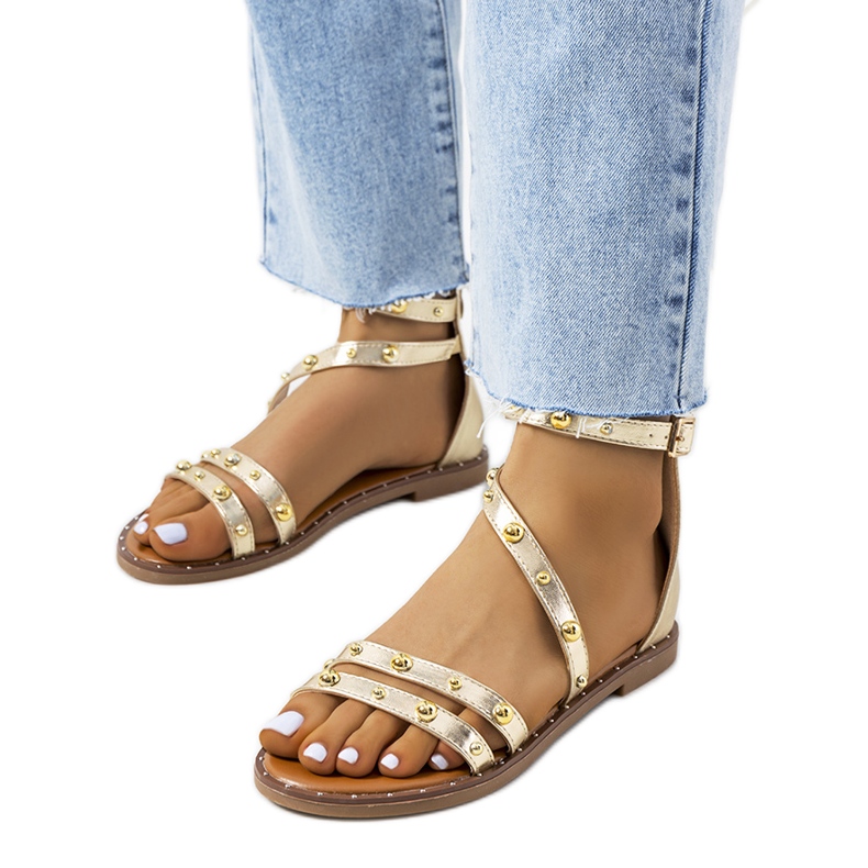 Krolt sandaler med nibbade guld gyllene