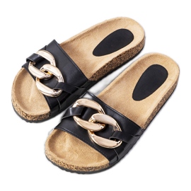 Svarta tofflor med Derbi-kedja