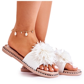 FJ1 Damtofflor i mocka med vit Giorgia-dekoration