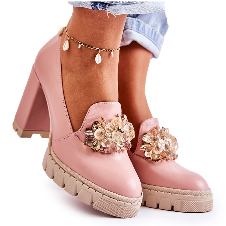 PA2 Eleganta pumps med dekorativ enfärgad rosa-beige caterine