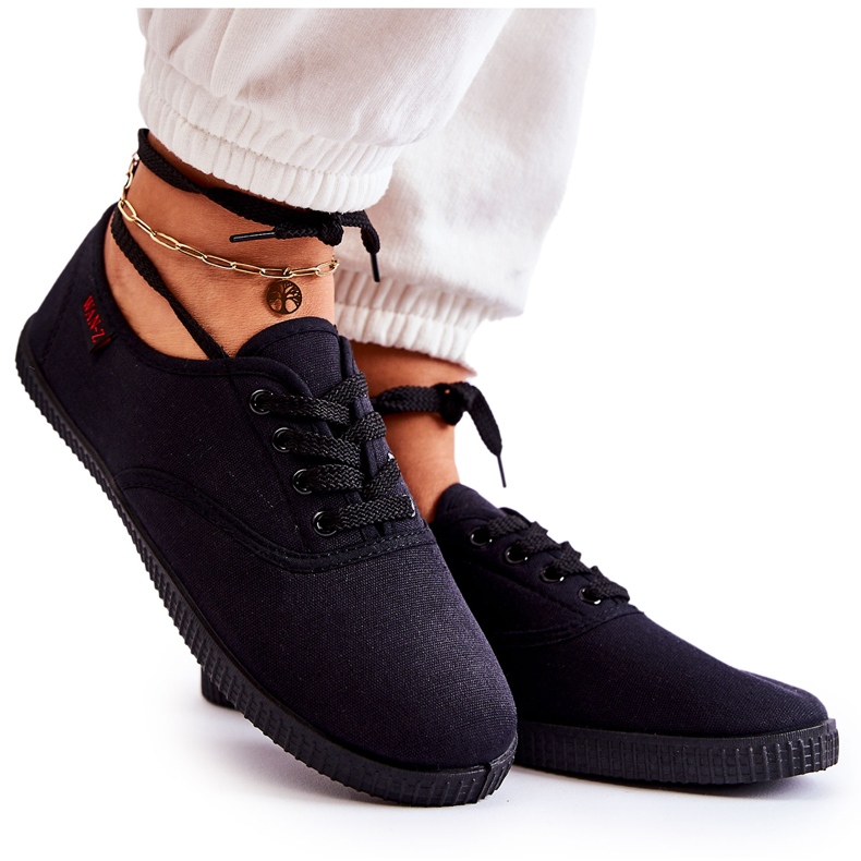 PE1 Klassiska sneakers för kvinnor, bundna svarta Dellis