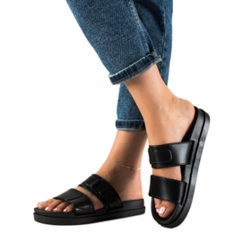 SHELOVET Svarta Tofflor Med Ett Spänne