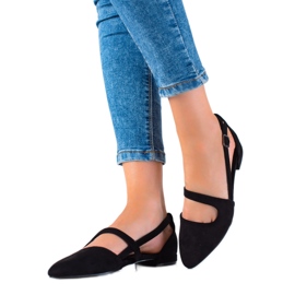 T.Sokolski Svarta Ballerinor Med En Utskärning