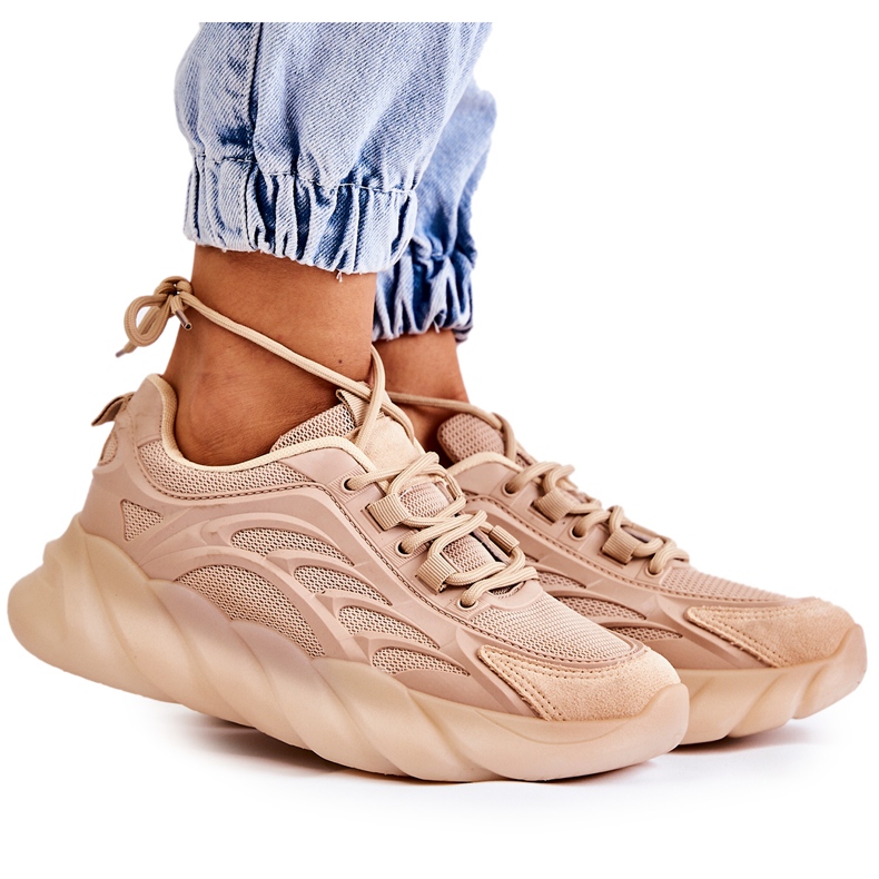 PM2 Fashionabla damsportskor Sneakers Beige Sollero gyllene