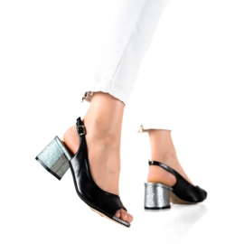 T.Sokolski Skimrande högklackade sandaler svart