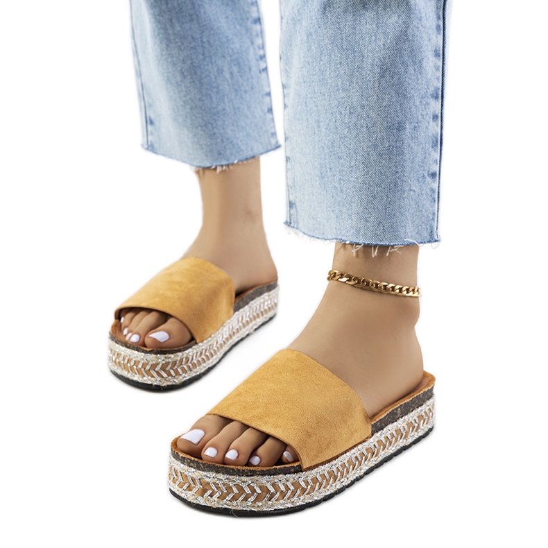 Bruna sandaler på Bonython korksula