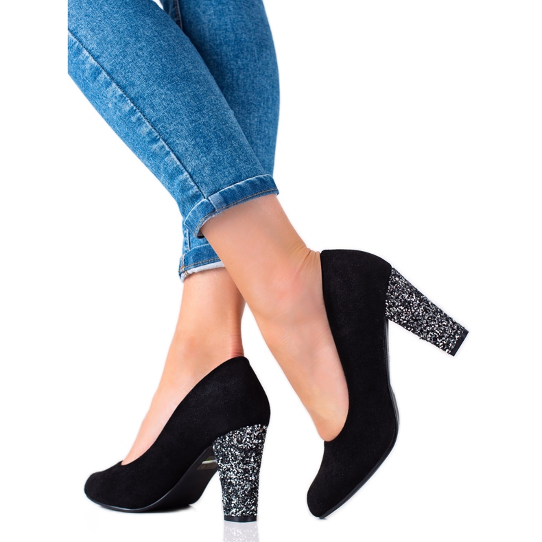 Weide Pumps i mocka med glitter svart