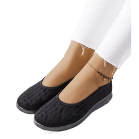 Svarta sneakers från Meeri