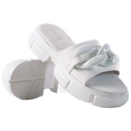 SHELOVET Tofflor På Plattformen vit