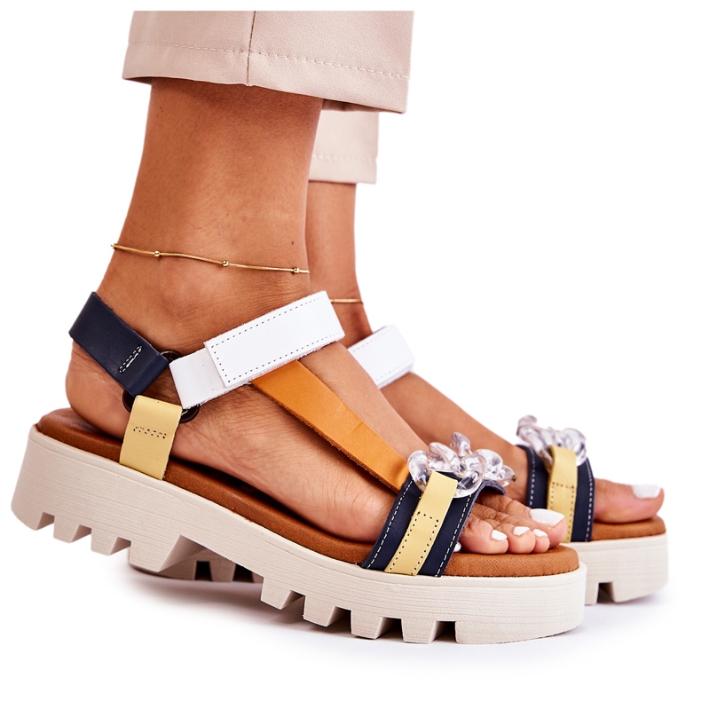 Lädersandaler med kardborre Maciejka L5009-02 Marinblå-Vit