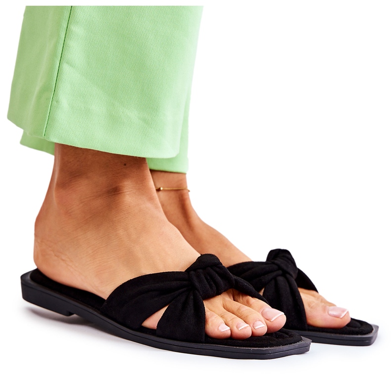 PG1 Moderiktiga svarta tofflor i mocka för kvinnor Lorrie