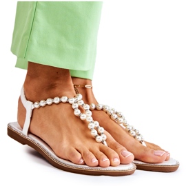 PG1 Fashionabla sandaler flip-flops med pärlor Vita Isalia