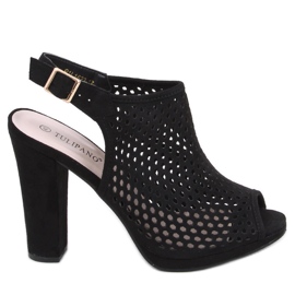 Sydney Svarta genombrutna sandaler