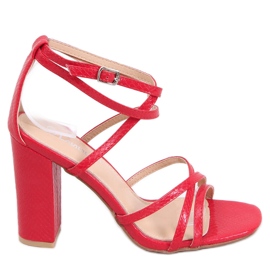 Judith Röda sandaler med klackar