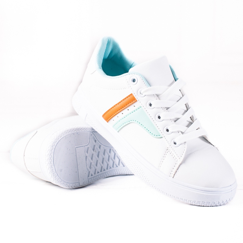 SHELOVET Trendiga sneakers vit