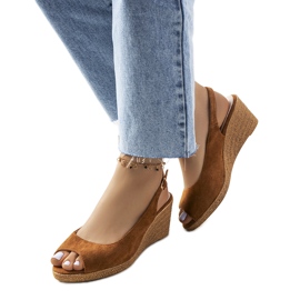 Bruna espadrillor på Alpat kilklackar