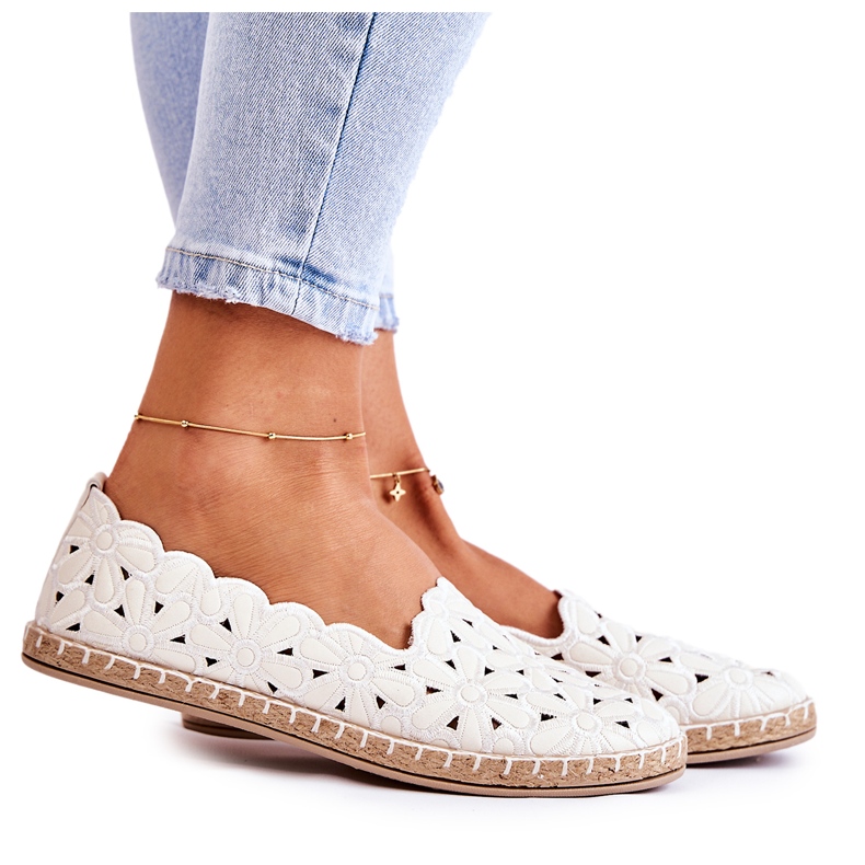 Kvinnors Slip-On Ballerinas Med Vita Blommor