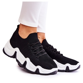 PG1 Svarta Dayen Slip-On Sneakers för kvinnor