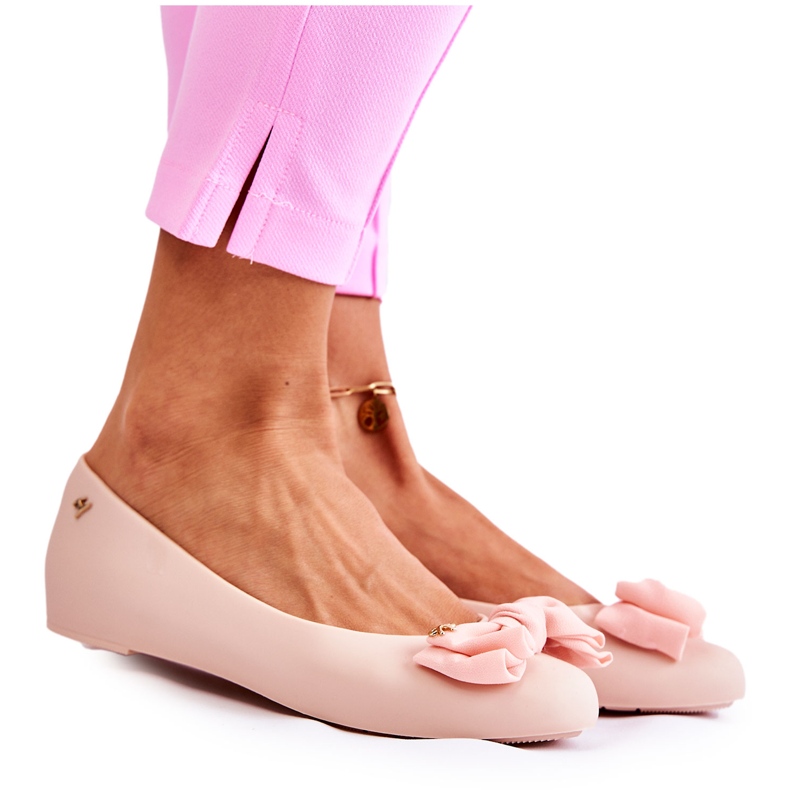 PH1 Gummiballerinarosett för kvinnor Naken Fergie beige