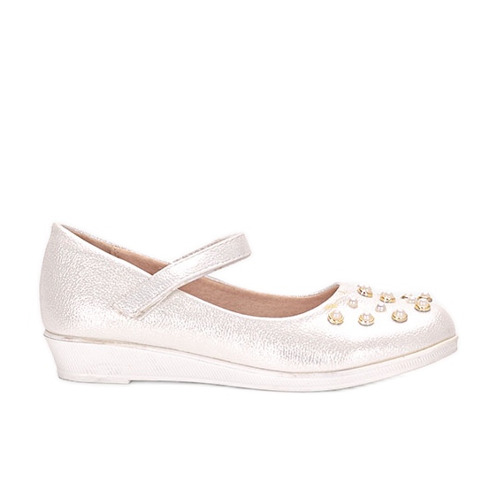 Vita barnballerinor med Silva-pärlor