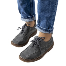 Damskor i grått läder från Morten