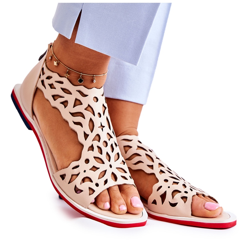 PA2 Läder lätta genombrutna sandaler Beige Alima