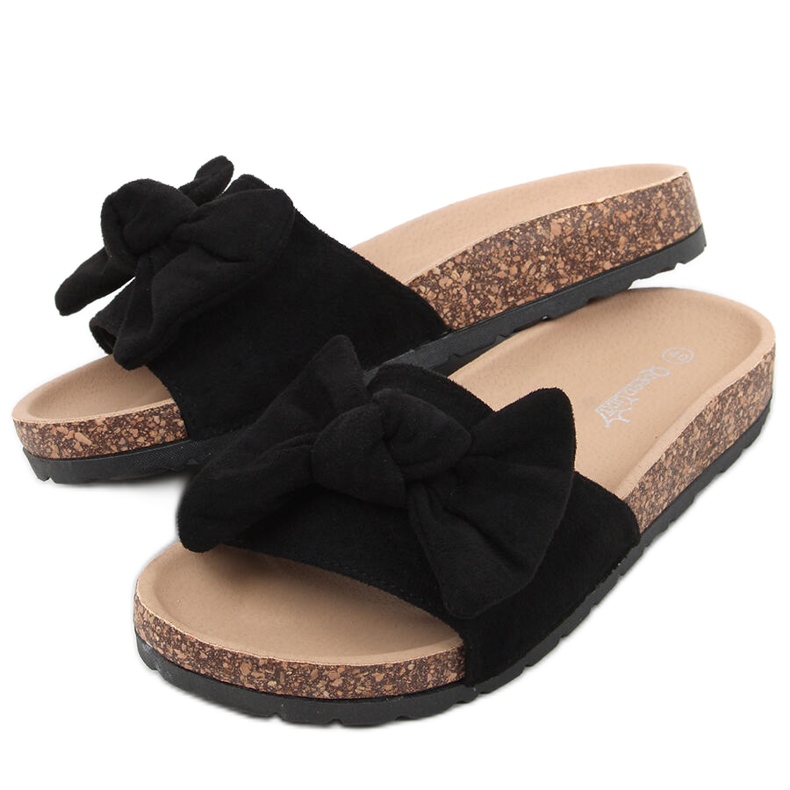 Kiara Svarta kork rutschbanor