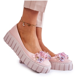 PA2 Läderballerinor på en plattform med en färgglad rosa ladettedekoration