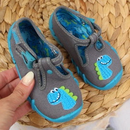 Pojktofflor spänne med grå Befado dinosaurie