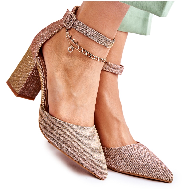 WS1 Glänsande pumpar på en stång Mörk guld Amira gyllene