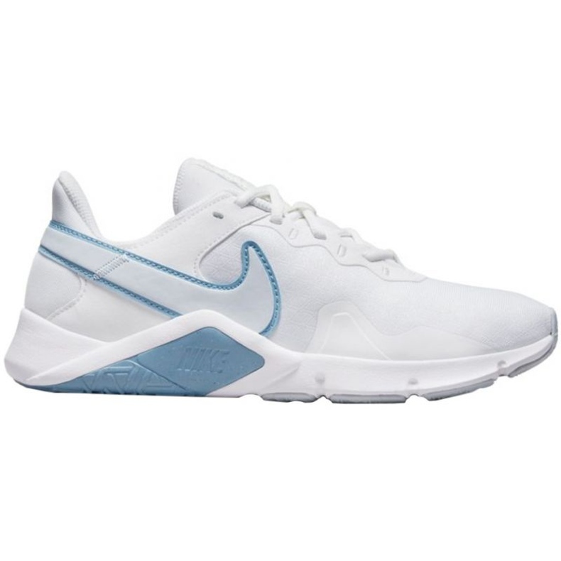 Nike Legend Essential 2 W CQ9545 101 skor vit