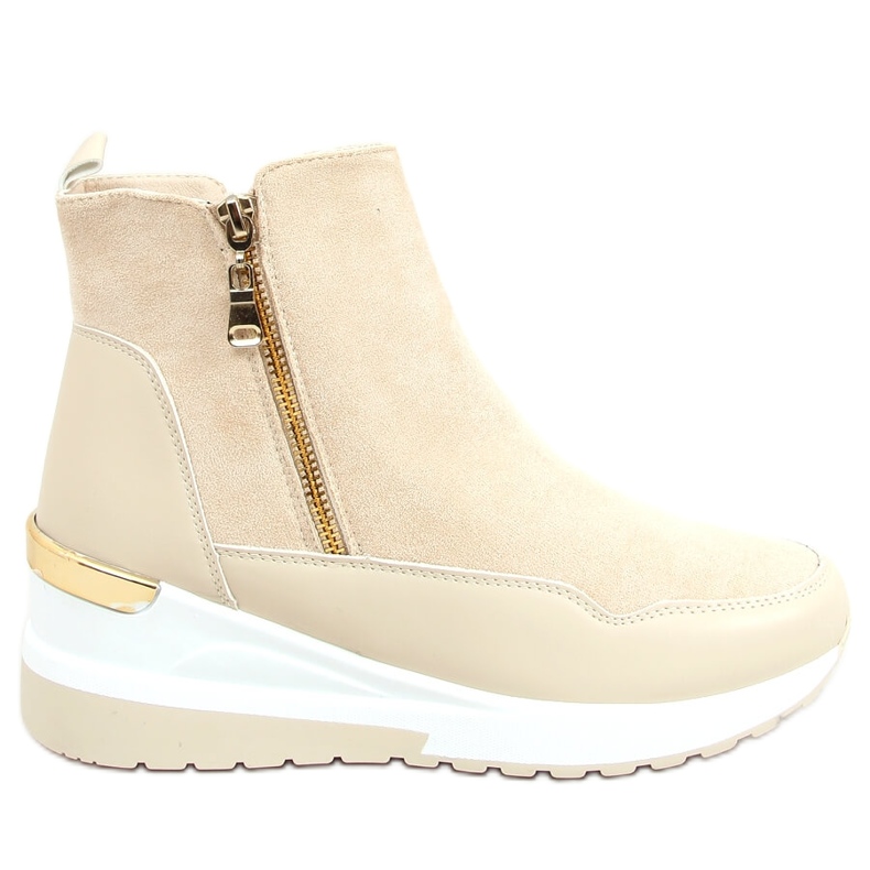 Stövlar på den sportiga Zazul Beige sulan