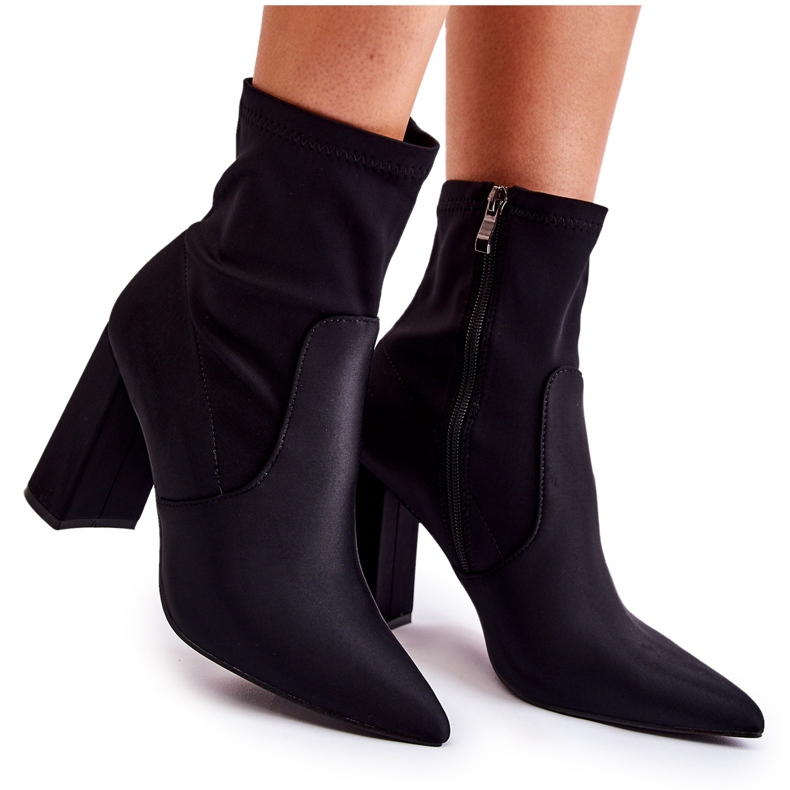 Kvinnors Material Stövlar På Klack Svart Amile