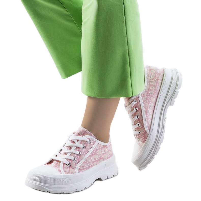 Rosa sneakers på Valida-plattformen vit