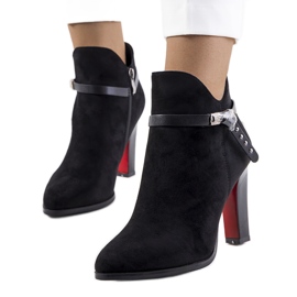 Svarta Deshi höga klackar