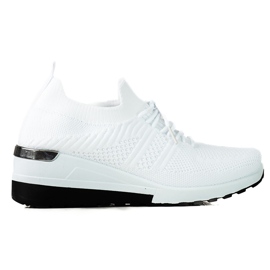 SHELOVET Kvinnors vita sneakers på en kil