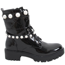 Lackade väskor med Beni Black pärlor svart